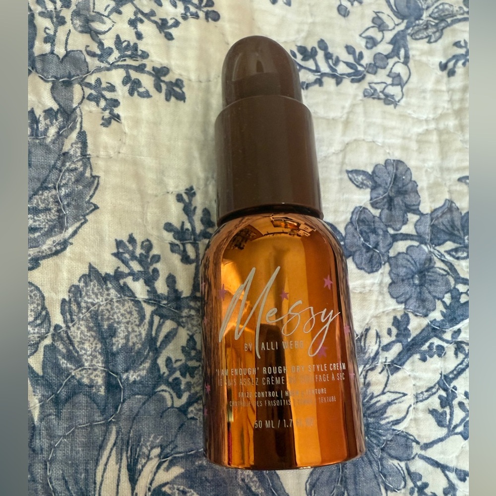 ❤️ 3/$25 Messy by Alli Webb 'I Am Enough' Rough Dry Style Cream